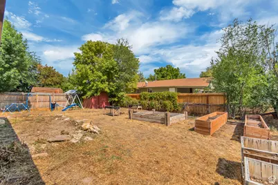 7989 S 3725 W, West Jordan, UT 84088 - Photo 19