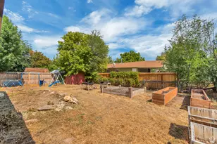 7989 S 3725 W, West Jordan, UT 84088 - Photo 19