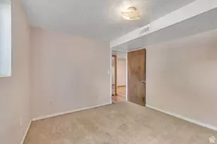 7989 S 3725 W, West Jordan, UT 84088 - Photo 17