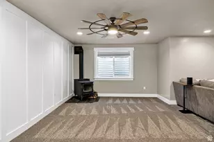 275 S 300 E, Wellsville, UT 84339 - Photo 31