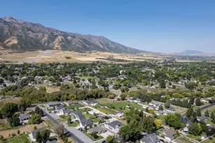 275 S 300 E, Wellsville, UT 84339 - Photo 67