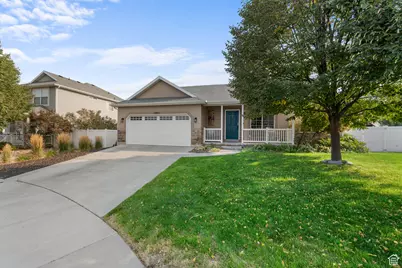 5841 W First Light Cir S, Herriman, UT 84096 - Photo 3
