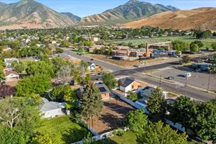 180 S 100 E, Tooele, UT 84074 - Photo 31