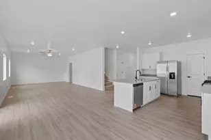 7075 Three Warriors Way N, Eagle Mountain, UT 84005 - Photo 5