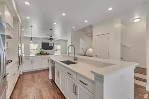 5262 W South Jordan Parkway, South Jordan, UT 84009 - Photo 9