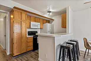 3214 W Monterey Ln, West Jordan, UT 84088 - Photo 5