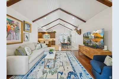 1917 E Holladay View Pl S, Salt Lake City, UT 84117 - Photo 9