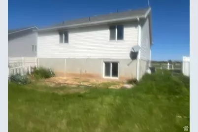 3661 W 800 S, Syracuse, UT 84075 - Photo 23