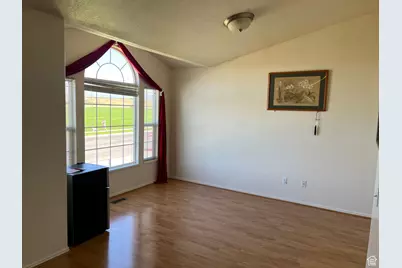 3661 W 800 S, Syracuse, UT 84075 - Photo 3