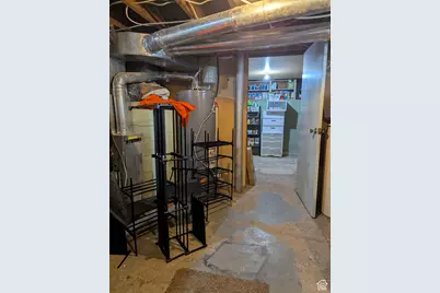 169 Carson Ave, East Carbon, UT 84520 - Photo 31