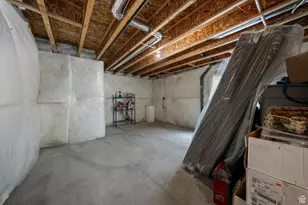 12248 S Croyden Ln W, Herriman, UT 84096 - Photo 33