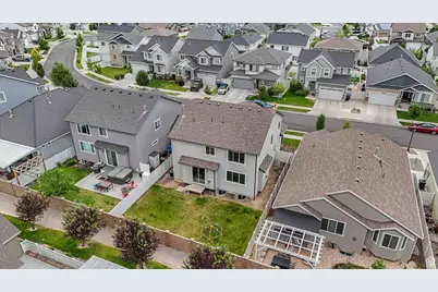 12248 S Croyden Ln W, Herriman, UT 84096 - Photo 3