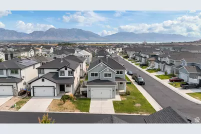 4695 E Breezy Patch Rd, Eagle Mountain, UT 84005 - Photo 25