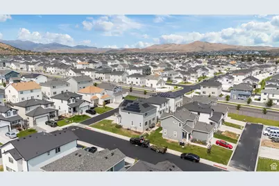 4695 E Breezy Patch Rd, Eagle Mountain, UT 84005 - Photo 29