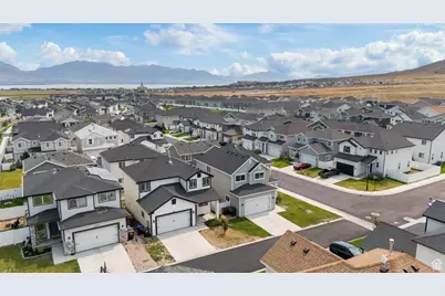 4695 E Breezy Patch Rd, Eagle Mountain, UT 84005 - Photo 23