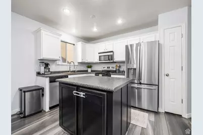 13094 S Pioneer Park Dr, Herriman, UT 84096 - Photo 5