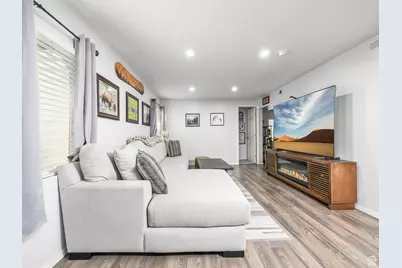 13094 S Pioneer Park Dr, Herriman, UT 84096 - Photo 17