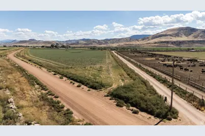 1800 N Vermillion Canal Rd, Venice, UT 84701 - Photo 13