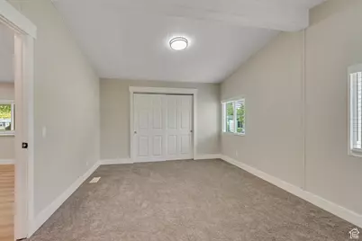 562 Lancelot #60, North Salt Lake, UT 84054 - Photo 11