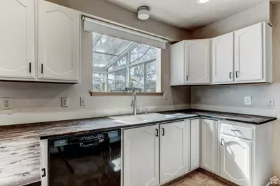 1189 W 290 N Westwood Blvd, Price, UT 84501 - Photo 9