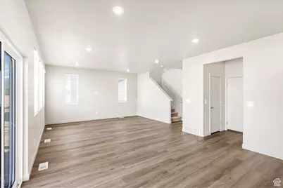 372 W 600 N #42, Tooele, UT 84074 - Photo 11