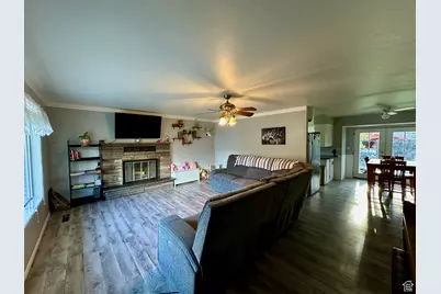 605 N 300 E, Nephi, UT 84648 - Photo 7