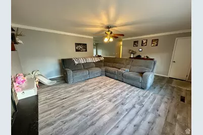 605 N 300 E, Nephi, UT 84648 - Photo 9