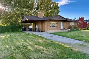 605 N 300 E, Nephi, UT 84648 - Photo 5