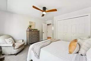 2428 S Scenic Dr E, Salt Lake City, UT 84109 - Photo 43