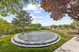 2428 S Scenic Dr E, Salt Lake City, UT 84109 - Photo 71