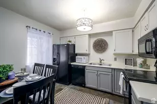 488 E 200 S, Clearfield, UT 84015 - Photo 7