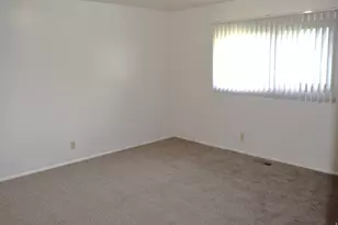 617 E 405 S, Layton, UT 84041 - Photo 15