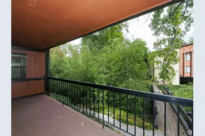 5536 S Springtree Ln E #A, Murray, UT 84107 - Photo 3