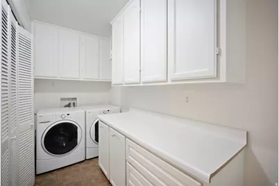 5536 S Springtree Ln E #A, Murray, UT 84107 - Photo 15