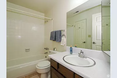 5536 S Springtree Ln E #A, Murray, UT 84107 - Photo 13