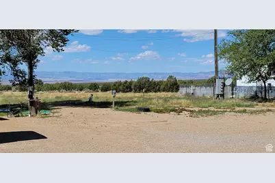 302 W Hwy 123, East Carbon, UT 84520 - Photo 7
