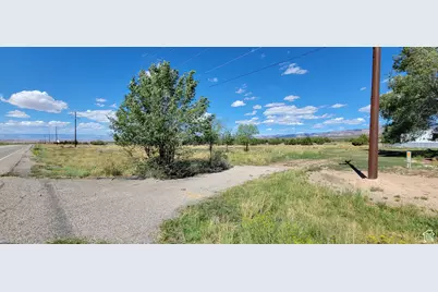 302 W Hwy 123, East Carbon, UT 84520 - Photo 9