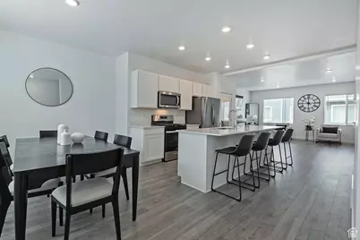 3944 N Eagle Point Ln N, Eagle Mountain, UT 84005 - Photo 13