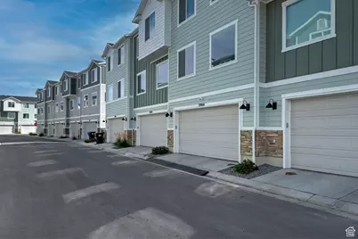 3944 N Eagle Point Ln N, Eagle Mountain, UT 84005 - Photo 3