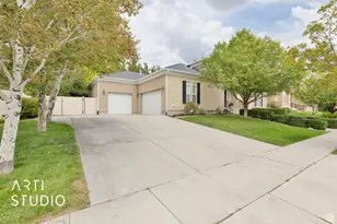 3052 W Matterhorn Dr, Taylorsville, UT 84129 - Photo 5