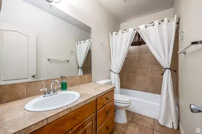 236 S 2020 Cir E, Saint George, UT 84790 - Photo 11