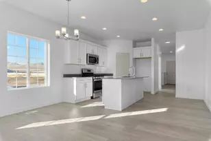 8203 W Gallatin Peak Rd, Magna, UT 84044 - Photo 9