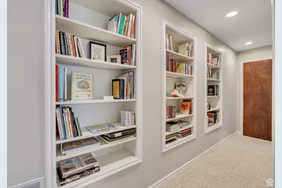 2752 E Wardway Dr, Holladay, UT 84124 - Photo 37