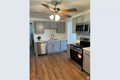 1384 S Melanie Ln, Syracuse, UT 84075 - Photo 5