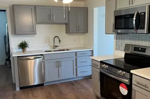 1384 S Melanie Ln, Syracuse, UT 84075 - Photo 5