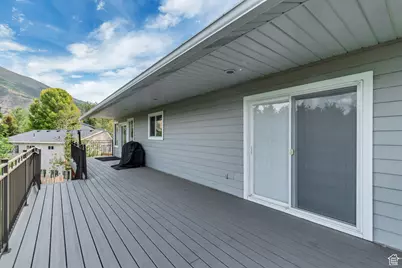 2484 Oakridge Dr, Spanish Fork, UT 84660 - Photo 15