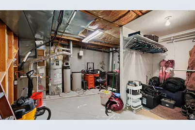 2484 Oakridge Dr, Spanish Fork, UT 84660 - Photo 35