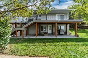 2484 Oakridge Dr, Spanish Fork, UT 84660 - Photo 9