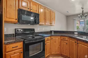 2725 S 700 E, Salt Lake City, UT 84106 - Photo 7