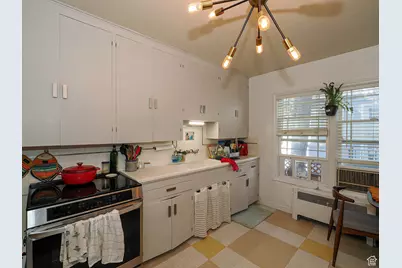 288 E 10th Ave, Salt Lake City, UT 84103 - Photo 13